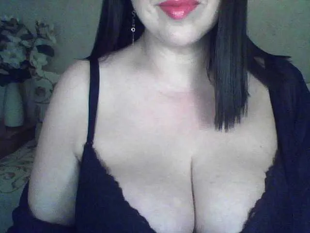 Live sex webcam photo for VikaBigSize #250563184