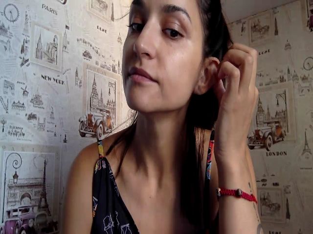 Live sex webcam photo for JolyBoss #260518219