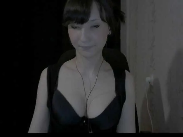 Live sex webcam photo for RenieCalm #242142251