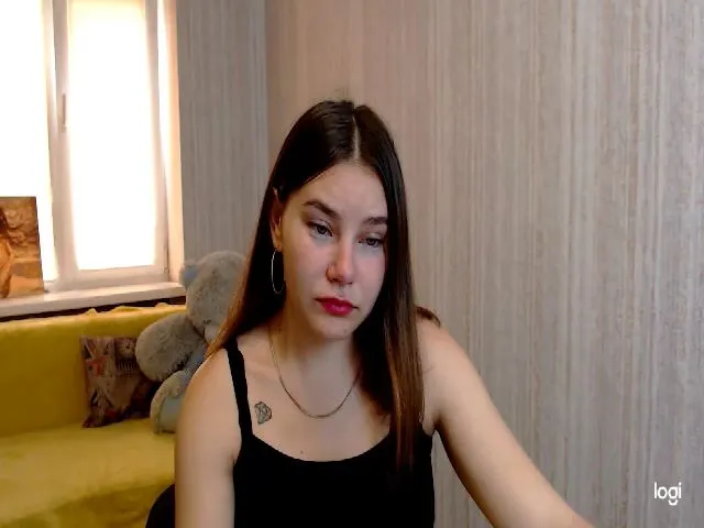 Live sex webcam photo for Quardiona #259983057