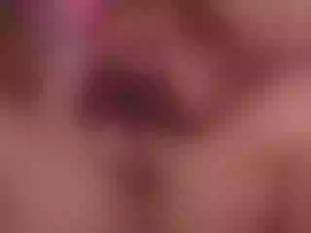 Live sex webcam photo for KellyKent #249340110