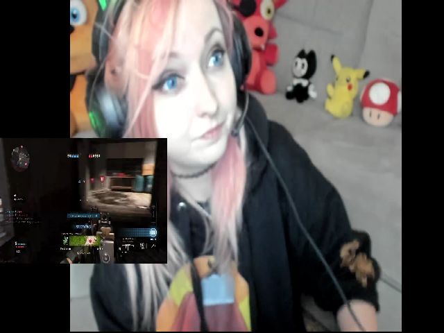 Live sex webcam photo for PrincessBluu #252869493