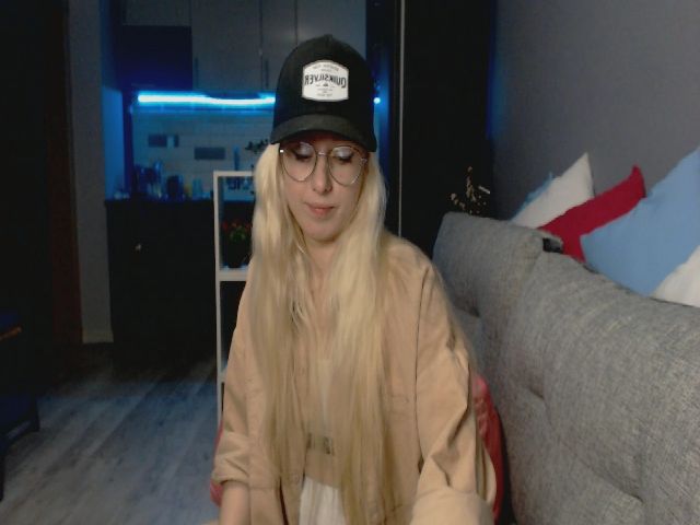 Live sex webcam photo for Anabel_Xoxo #262877550