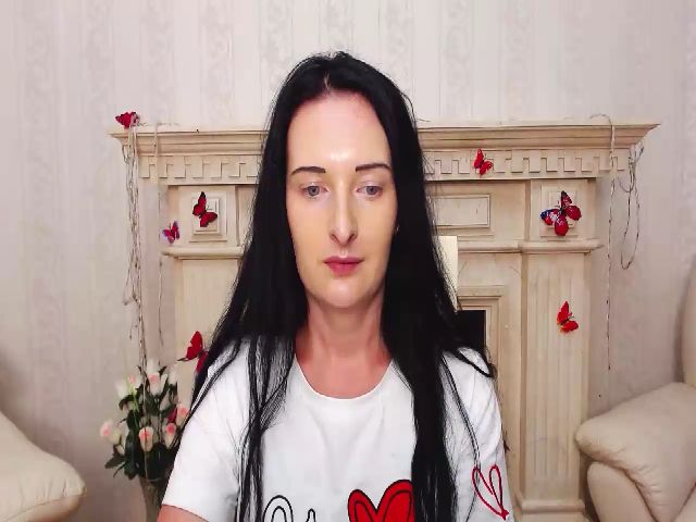 Live sex webcam photo for Tasty_dana #258372679