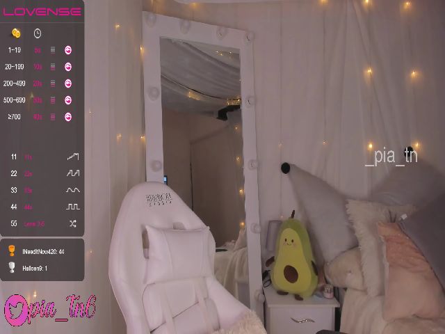 Live sex webcam photo for Pia_tn #265261323
