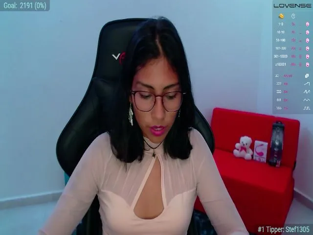 Live sex webcam photo for Turquesaxx #255451356