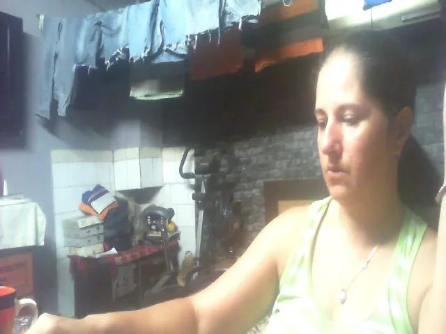Live sex webcam photo for MGabrielle #265453558
