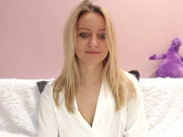 Live sex webcam photo for Gamora- #240953395