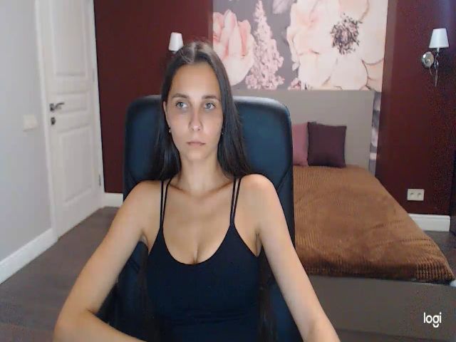 Live sex webcam photo for Emmy_Gray #263607108