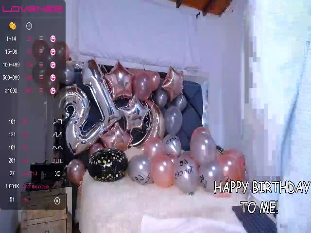 Live sex webcam photo for ElektraWhite #261780914