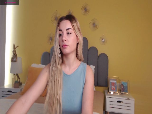 Live sex webcam photo for AnnCutie #252427248