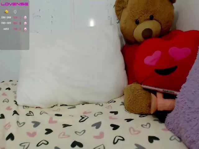 Live sex webcam photo for Clarissa___ #259608201