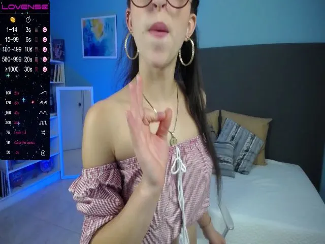 Live sex webcam photo for Isagamboa #254792697