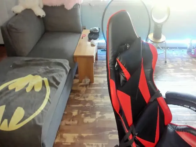 Live sex webcam photo for Janrubygirl #253856556