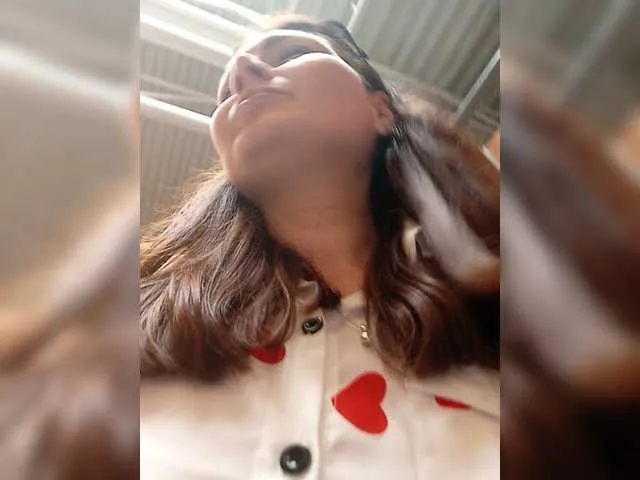 Live sex webcam photo for Katerinagreiz #243976311