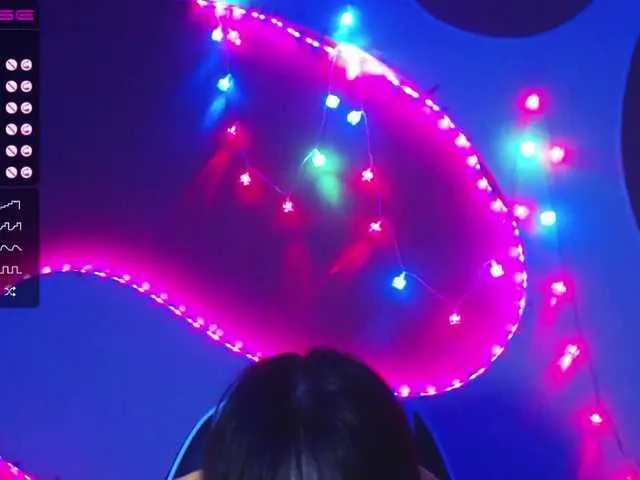 Live sex webcam photo for WorldVervex #240895997