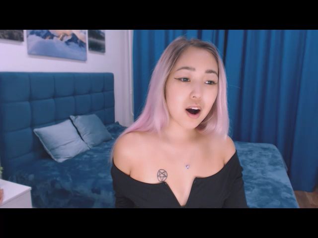 Live sex webcam photo for ArinaTigress #265417529