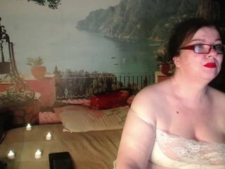 Live sex webcam photo for Lori2017 #240585508