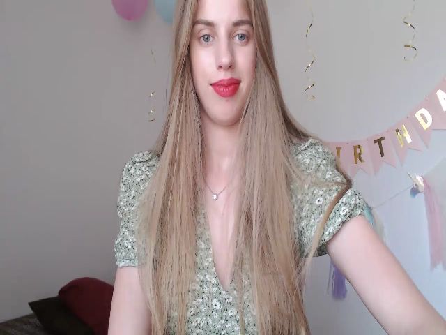 Live sex webcam photo for LIONESS_1 #262637926