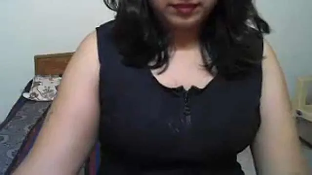 Live sex webcam photo for smitha_varsha #245076838