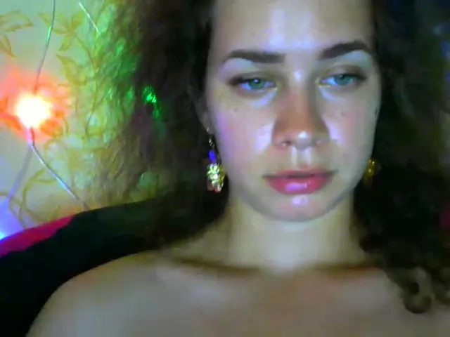 Live sex webcam photo for SofiAmeli #255173273