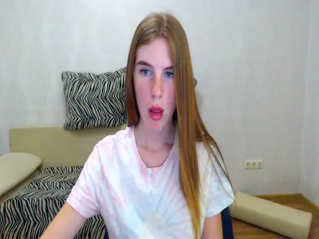 Live sex webcam photo for Vesnyshka #256458394