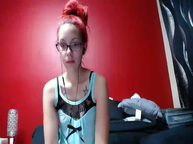Live sex webcam photo for ZombieGirlX #252715007