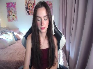 Live sex webcam photo for AliceXsweeT #251985661