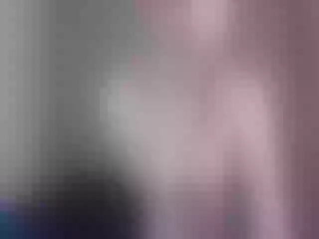 Live sex webcam photo for HotSwJenna #258441553