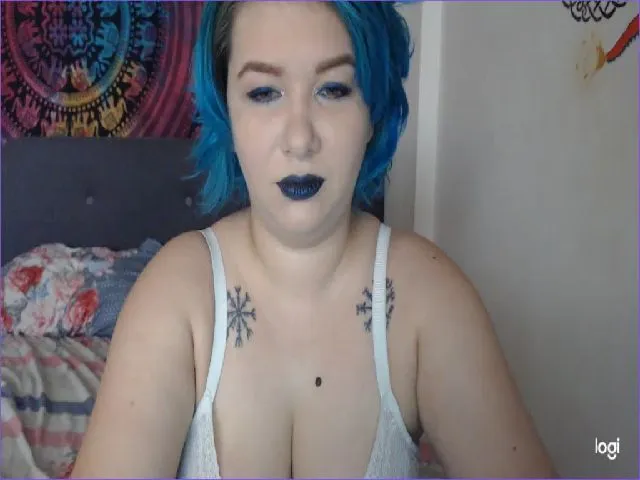 Live sex webcam photo for GoddessEmma #264188610