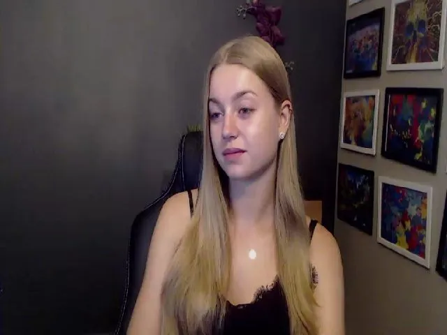 Live sex webcam photo for LUSTerica #252752769