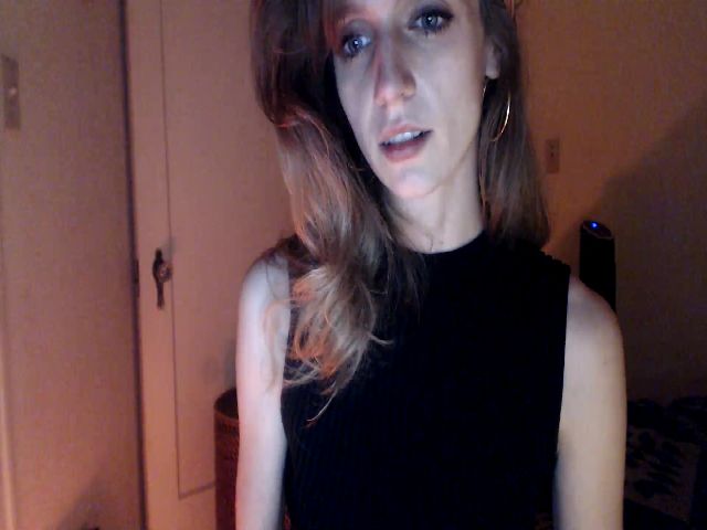 Live sex webcam photo for muffinmoon #252400423