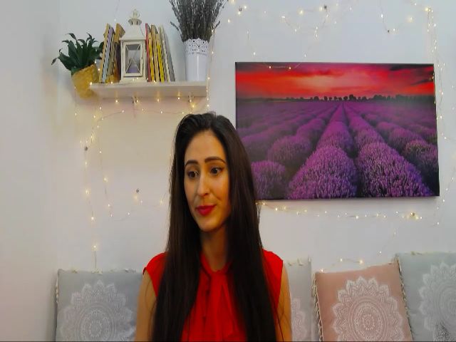 Live sex webcam photo for MaraW #254235804