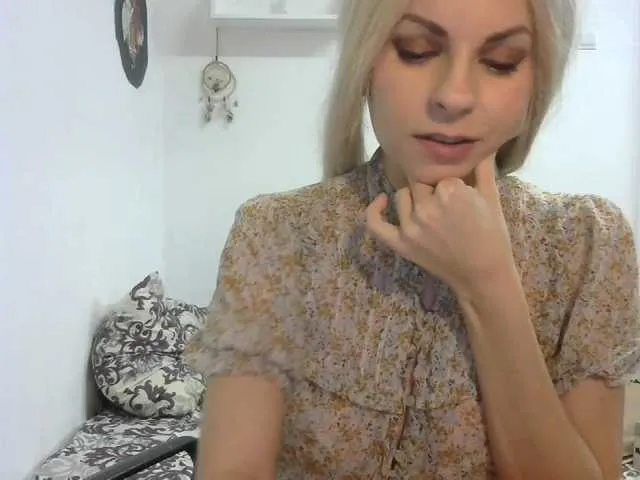 Live sex webcam photo for Nymphaea #240998662