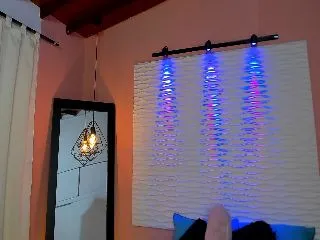 Live sex webcam photo for IsabelaBrown #251741007