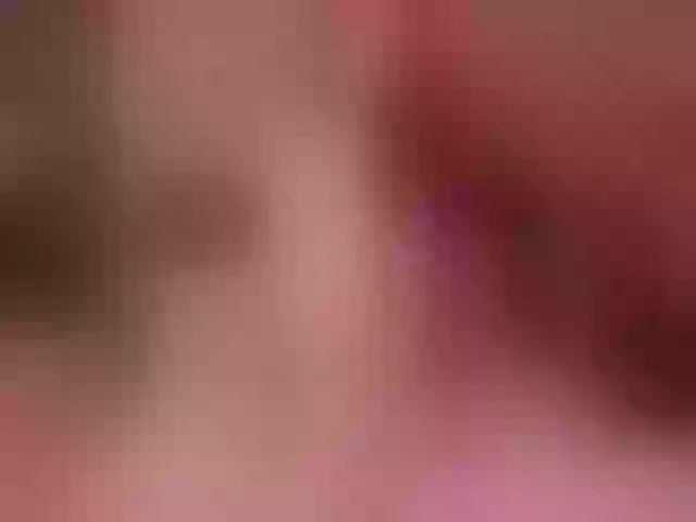 Live sex webcam photo for LiseFox #264387350