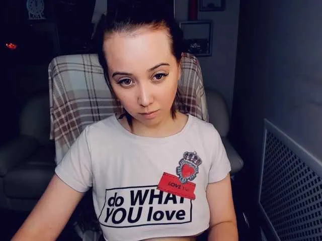 Live sex webcam photo for Rsevaluna #252671392