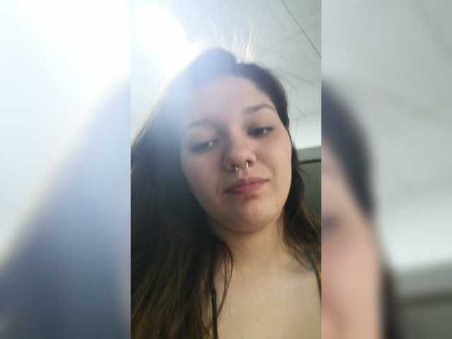 Live sex webcam photo for Maggie-evans5 #241350169