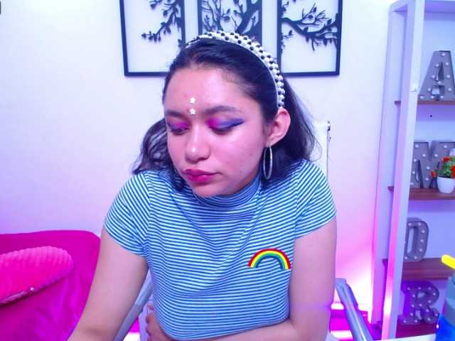 Live sex webcam photo for scarlet-gold #241269116