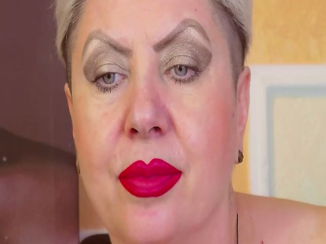 Live sex webcam photo for LADY__POSH #261078647