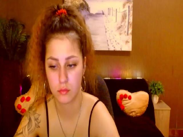 Live sex webcam photo for MsDream_ #261983778