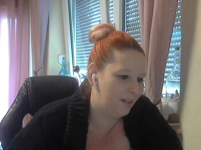 Live sex webcam photo for Mrs-Luder #287956100