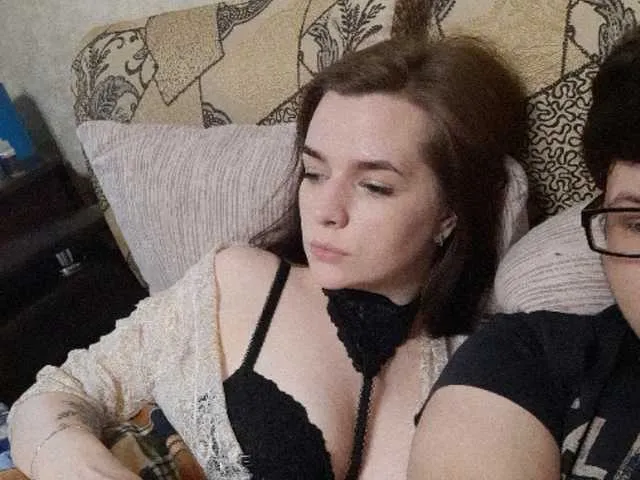 Live sex webcam photo for HellMor #245362912