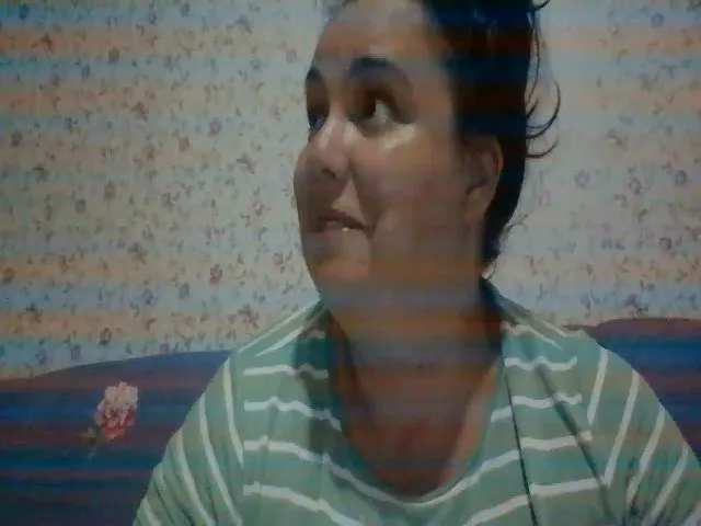 Live sex webcam photo for Clarisse121 #265367967