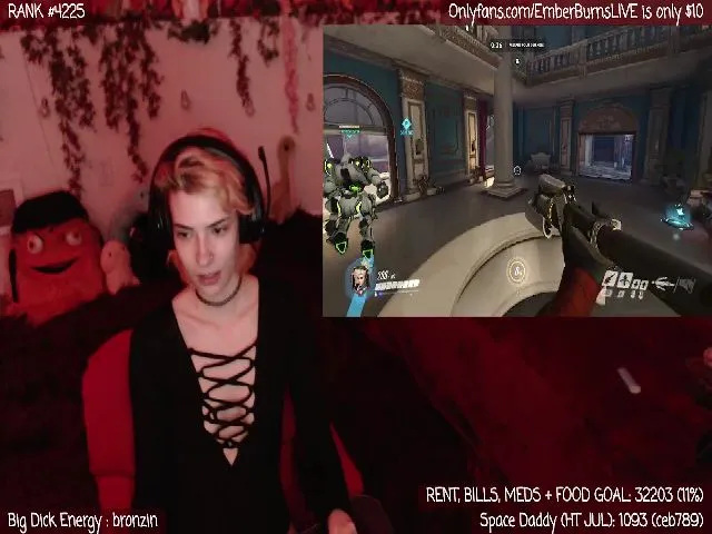 Live sex webcam photo for EmberBurns #254699764