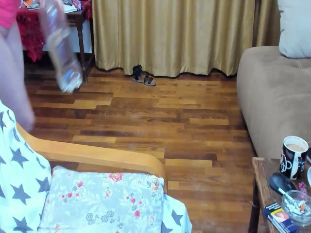 Live sex webcam photo for ShyNaughtyy #264392150