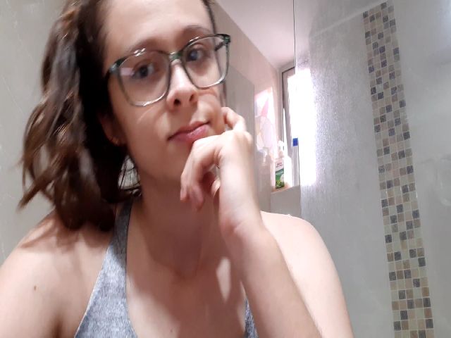 Live sex webcam photo for mxxsbrntt #264979008