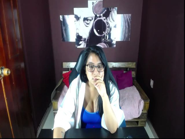 Live sex webcam photo for Hana_cute #261690269