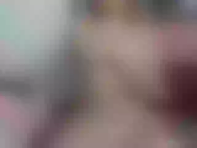 Live sex webcam photo for ReyleDoll #241125353