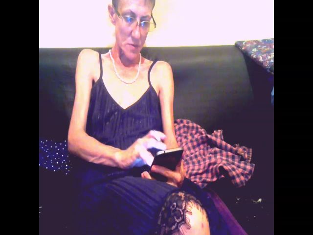 Live sex webcam photo for Sexygeny #263339462